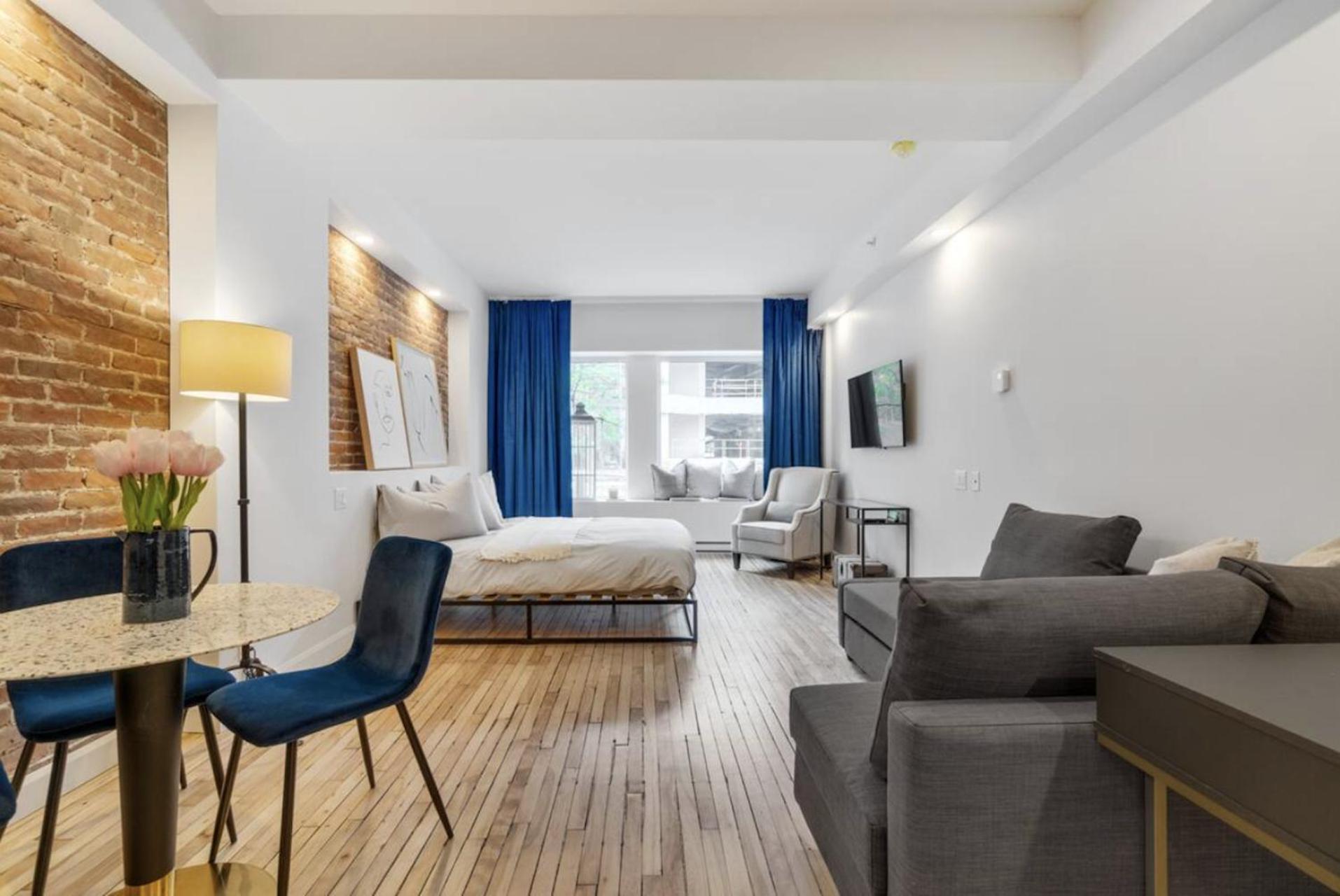 Initial / Tresor / Centre-ville De Appartement